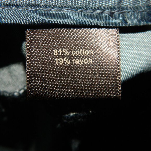 The Limited Cassidy Fit Blue Chambray Shorts Size 10 (F-42) - Picture 6 of 6